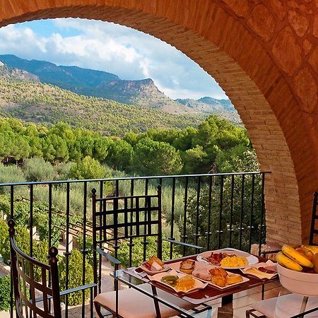 فندق توتانافي  Monasterio De Santa Eulalia المظهر الخارجي الصورة